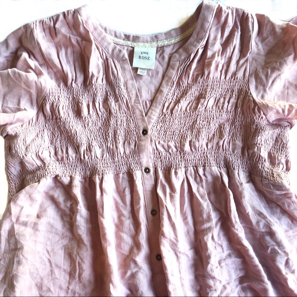 Knox Rose dusty pink smocked button peasant top